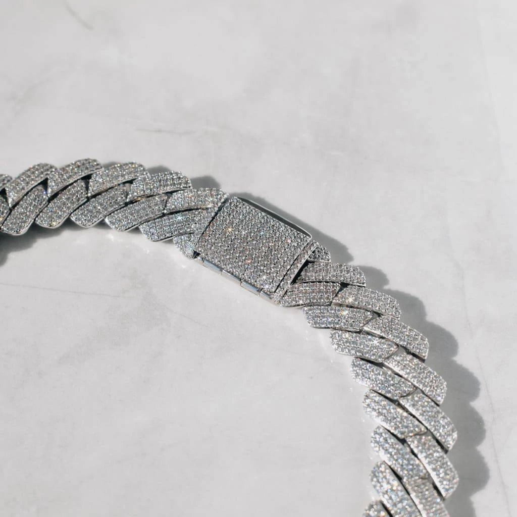 19mm Diamond Prong Link Chain - White Gold