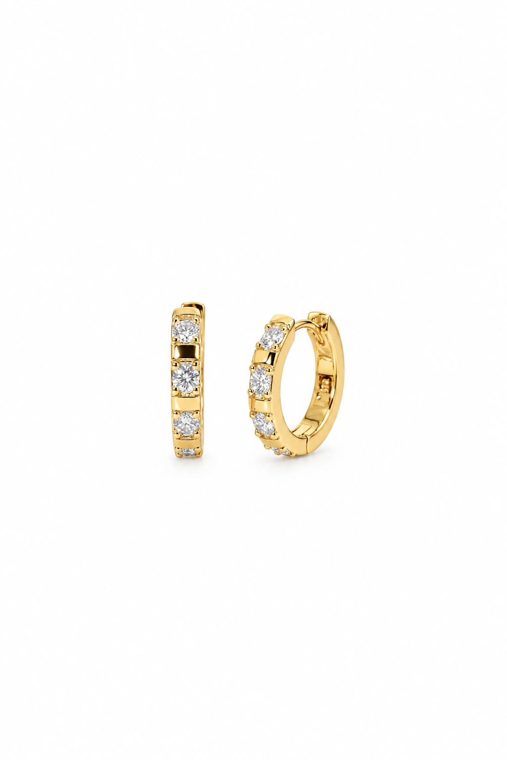 16mm Luxe Huggies Earrings - Gold