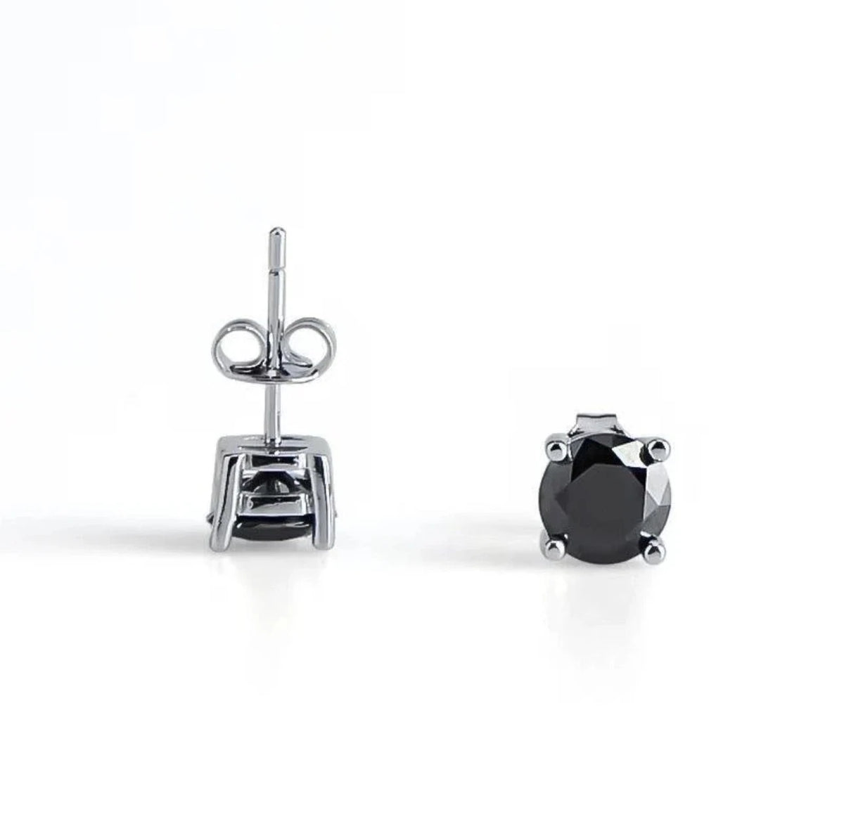 5mm Round Cut Stud Black Gem