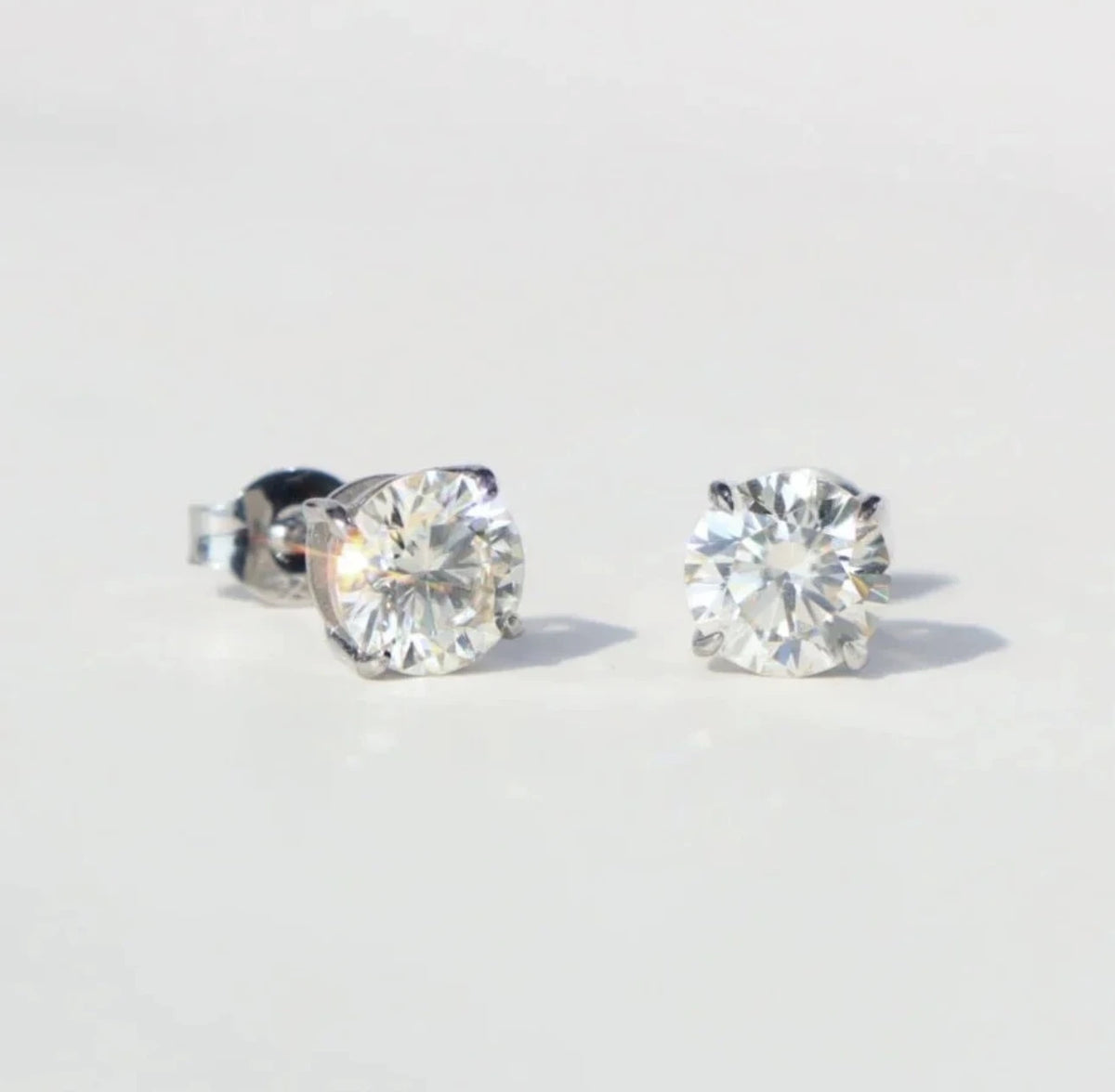 6.5mm Round Cut Stud Earrings - White Gold