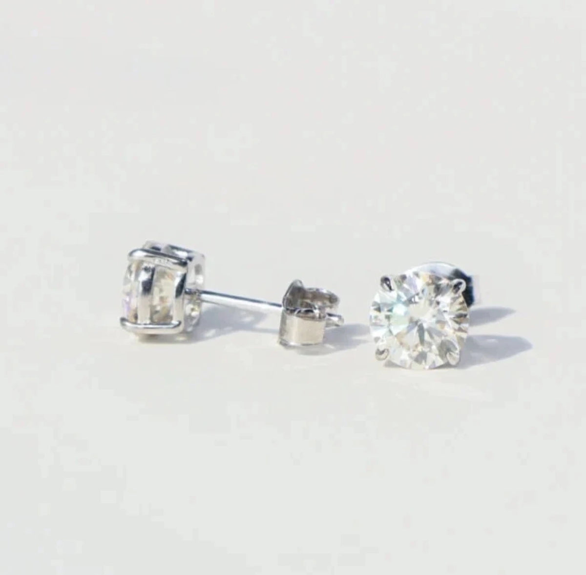 6.5mm Round Cut Stud Earrings - White Gold